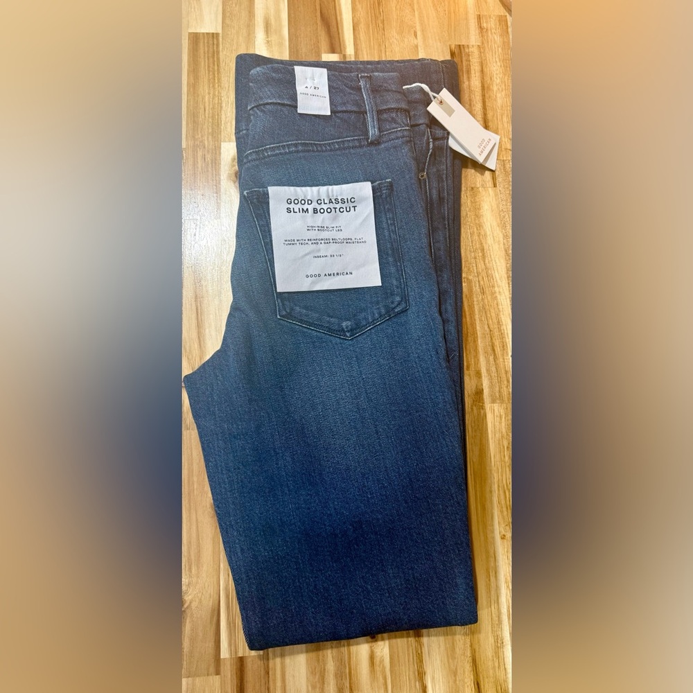 Good American Women’s Blue Classic Slim Bootcut Jeans